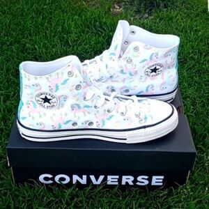 Chuck Taylor All Star Converse ⭐ Unicorns 🎠 Pride Sneakers Shoes Size 8